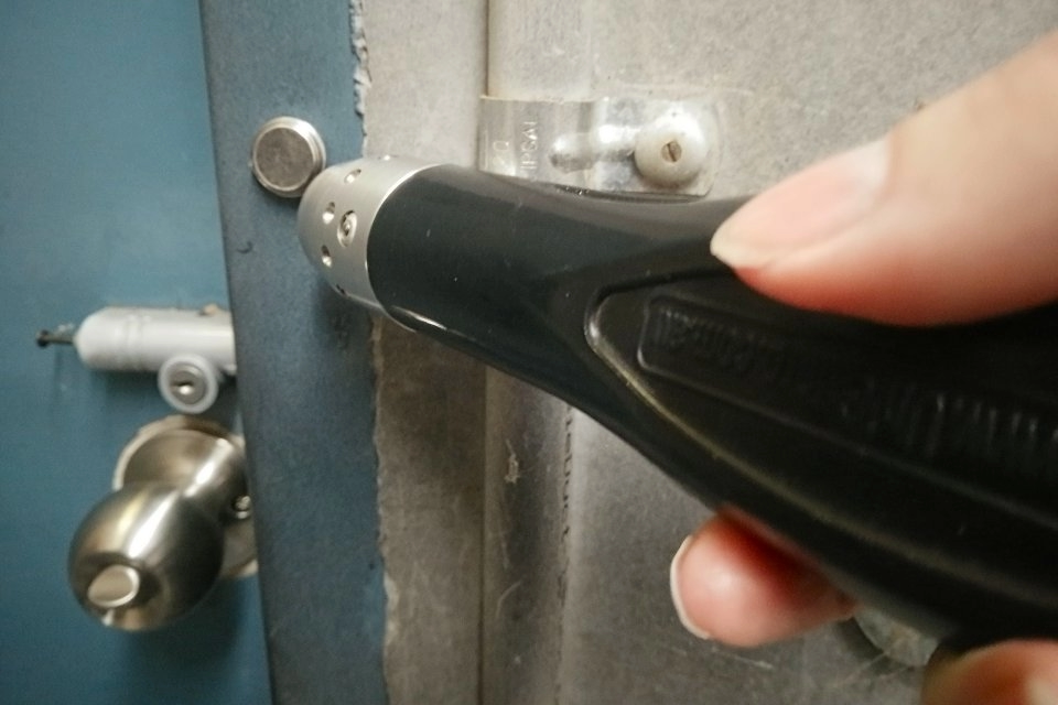 How Do iButton Checkpoints Work?
